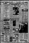 Manchester Evening News Thursday 18 February 1960 Page 9