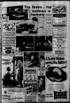 Manchester Evening News Thursday 25 February 1960 Page 9
