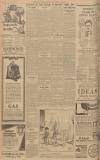 Hull Daily Mail Monday 28 November 1927 Page 8