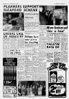 Lincolnshire Echo Wednesday 27 October 1976 Page 9