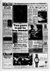 Lincolnshire Echo Thursday 22 December 1988 Page 7