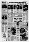 Lincolnshire Echo Tuesday 24 April 1990 Page 5