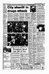 Aberdeen Evening Express Monday 09 October 1989 Page 19