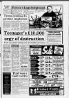Tamworth Herald Friday 23 April 1993 Page 5