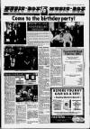 Tamworth Herald Friday 23 July 1993 Page 33