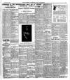 Hampshire Advertiser Saturday 28 August 1915 Page 3