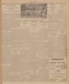 Northampton Mercury Friday 23 December 1932 Page 5