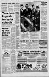 Edinburgh Evening News Tuesday 03 January 1989 Page 3