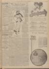 Leeds Mercury Monday 22 December 1913 Page 9