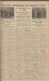 Leeds Mercury Monday 10 November 1930 Page 7