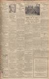 Leeds Mercury Tuesday 29 November 1932 Page 9