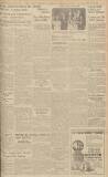 Leeds Mercury Thursday 23 November 1933 Page 5