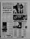 Leicester Daily Mercury Thursday 01 November 1990 Page 17