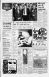 Huddersfield Daily Examiner Monday 02 November 1981 Page 9