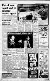 Huddersfield Daily Examiner Tuesday 02 February 1982 Page 3