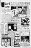 Huddersfield Daily Examiner Tuesday 23 February 1982 Page 3