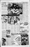 Huddersfield Daily Examiner Tuesday 01 October 1985 Page 9