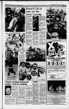 Huddersfield Daily Examiner Monday 02 June 1986 Page 9