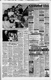 Huddersfield Daily Examiner Monday 25 January 1988 Page 9