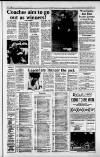 Huddersfield Daily Examiner Friday 04 November 1988 Page 17