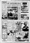 Huddersfield Daily Examiner Friday 15 September 1989 Page 5