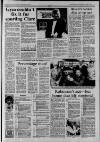 Huddersfield Daily Examiner Wednesday 01 November 1989 Page 21