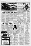 Huddersfield Daily Examiner Friday 27 April 1990 Page 17