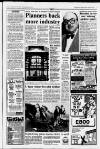 Huddersfield Daily Examiner Monday 01 October 1990 Page 3