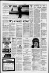 Huddersfield Daily Examiner Wednesday 28 November 1990 Page 17