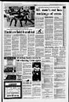 Huddersfield Daily Examiner Monday 03 December 1990 Page 15