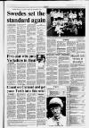 Huddersfield Daily Examiner Monday 02 August 1993 Page 17