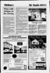 Huddersfield Daily Examiner Thursday 19 August 1993 Page 32