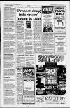 Huddersfield Daily Examiner Friday 08 December 1995 Page 3