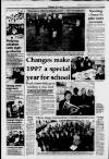 Huddersfield Daily Examiner Thursday 11 December 1997 Page 10