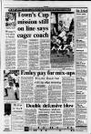 Huddersfield Daily Examiner Monday 15 February 1999 Page 17