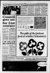 Huddersfield Daily Examiner Thursday 25 February 1999 Page 9
