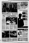 Huddersfield Daily Examiner Monday 16 August 1999 Page 9
