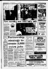 Huddersfield Daily Examiner Monday 01 November 1999 Page 3