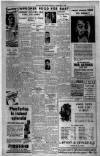 Grimsby Daily Telegraph Wednesday 18 February 1942 Page 3