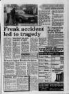 Grimsby Daily Telegraph Saturday 10 October 1992 Page 3