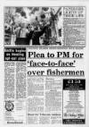 Grimsby Daily Telegraph Monday 07 December 1992 Page 3