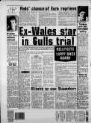 Torbay Express and South Devon Echo Tuesday 01 December 1992 Page 32