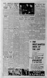 Scunthorpe Evening Telegraph Saturday 09 January 1954 Page 5