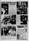 Scunthorpe Evening Telegraph Monday 04 December 1995 Page 19