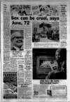 Sunday Sun (Newcastle) Sunday 07 November 1971 Page 3