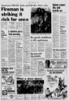 Sunday Sun (Newcastle) Sunday 04 December 1977 Page 11