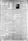 Linlithgowshire Gazette Friday 16 October 1914 Page 3
