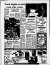 Long Eaton Advertiser Friday 15 December 1989 Page 15