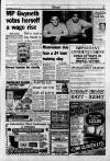 Crewe Chronicle Wednesday 02 December 1992 Page 5