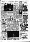 Sevenoaks Chronicle and Kentish Advertiser Friday 25 February 1972 Page 2